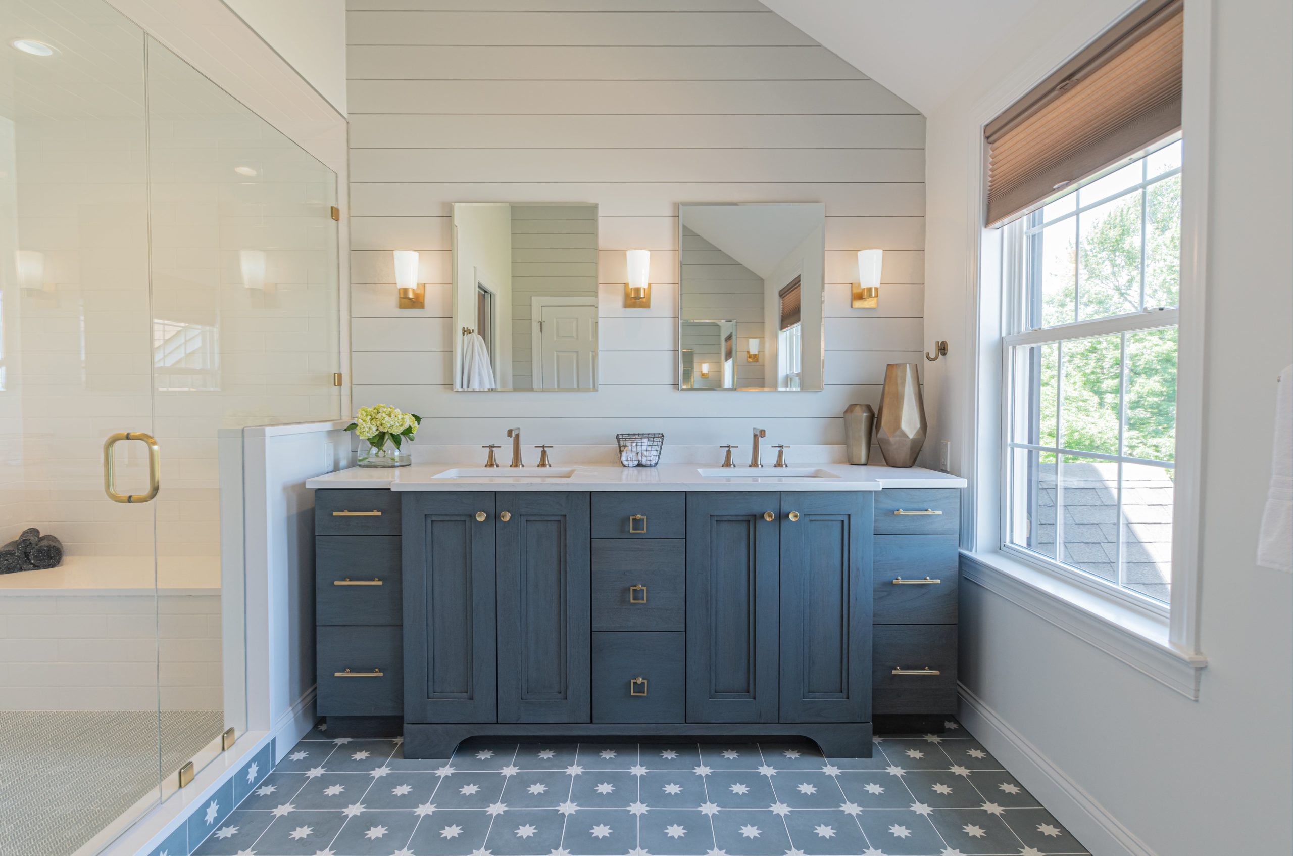 Farmhouse Rustic Master Bathroom Renovation